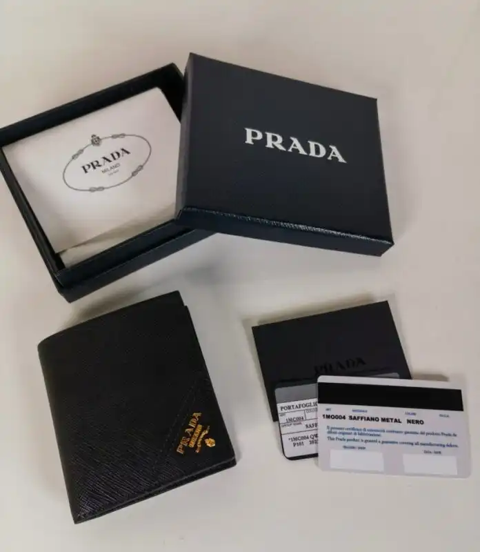 Discover elegance with the Prada Saffiano Short Wallet in golden hues✨. A perfect blend of luxury and practicality for your essentials. 💖👜 https://tinyurl.com/2yh7ewhf