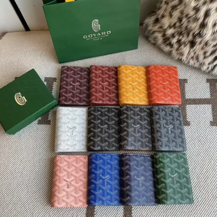 Discover the elegance of the Goyard Saint-Marc Card Wallet, a perfect blend of luxury and functionality. 🌟💖 Treat yourself!  https://tinyurl.com/24fvp6rr