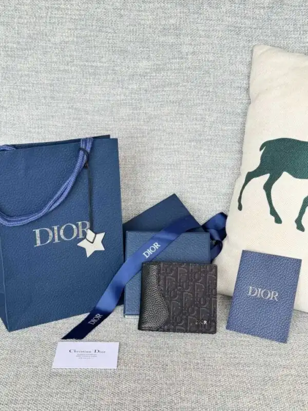 Discover elegance with the Dior Jacquard Wallet in Oblique Black. A timeless piece that adds a touch of luxury to your day! 🖤✨💼 https://tinyurl.com/2ch2ytgq