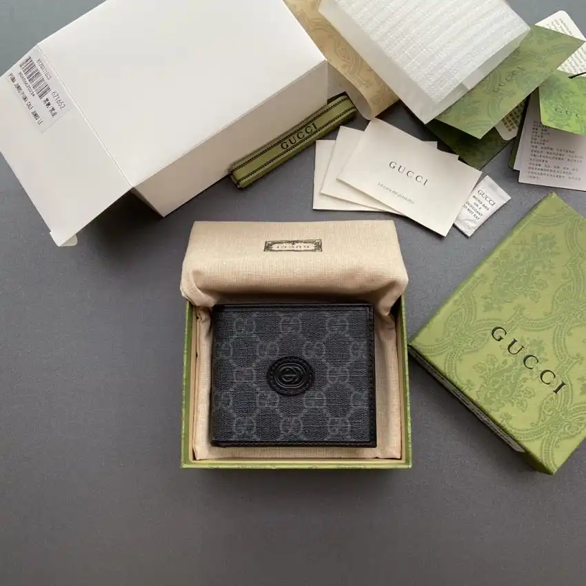 Discover the elegance of the Gucci Interlocking Wallet in black. Perfect for any occasion, it combines style and sophistication beautifully. 🖤✨💼 https://tinyurl.com/2bhoj4q2