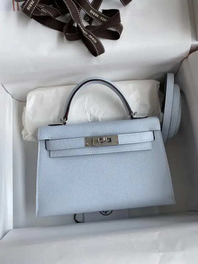Discover the elegance of the Hermes Kelly in Epsom Haze Blue. A timeless treasure that brings joy and sophistication. 🌟💙✨ https://tinyurl.com/2a2ko77y