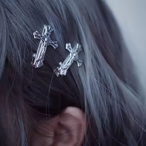 2021 New Punk Cross Skull Jesus Make Old Metal Hair Grip Hair Claw Accessories For Women Girl Hair Clip Party Gifts https://tinyurl.com/295rmthq