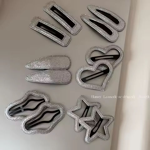 Silver fine shining stars love hairpin female side broken hair bangs bb clip headgear temperament simple sweet cool hairpin https://tinyurl.com/28e5oafr