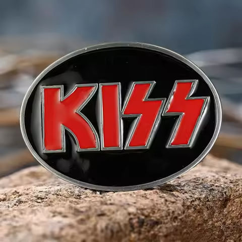 1 drop oil embossed KISS letter buckle, stylish men’s novelty belt buckle https://tinyurl.com/25rwhal7