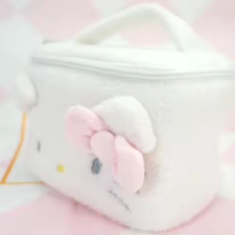 Sanrio Hello Kitty Plush Cosmetic Bag Cute Kuromi My Melody Zipper Large  Women Travel Make Up Toiletry Bag Washing Pouch Pouch https://tinyurl.com/2y6nsm9e