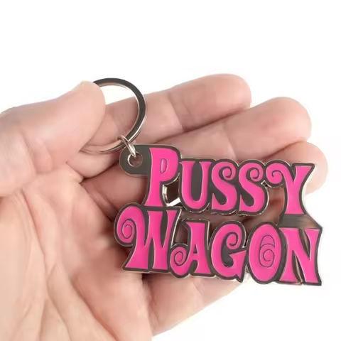 Alloy Fashion Movie Sexy Kill Bill Series Pussy Wagon Key Ring Letter Pendant Accessories Ladies Men Gift Keychain 2022 https://tinyurl.com/29sk924v
