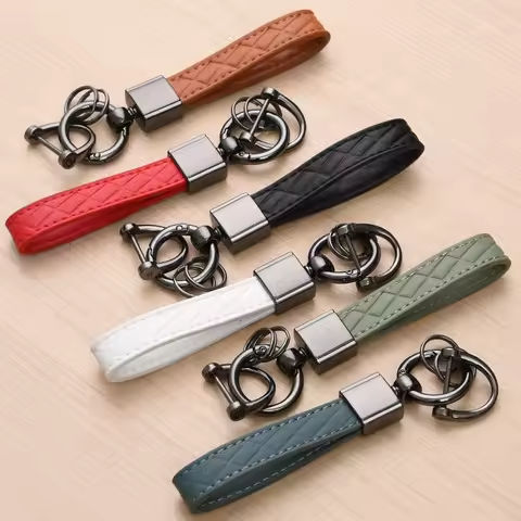 Luxury Genuine Leather Plaid Keychain 5 Colors Women Men Black Buckle Car Key Ring Chain Holder Jewelry Gift Chaveiro https://tinyurl.com/2do6ua9b