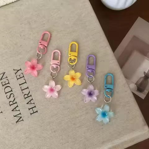 Little Flower Colorful Keychain Sweet Resin Gradient Key Chain Transparent Color Diy Cute Bag Keychains Pendant Girls Jewelry https://tinyurl.com/249yuwz9