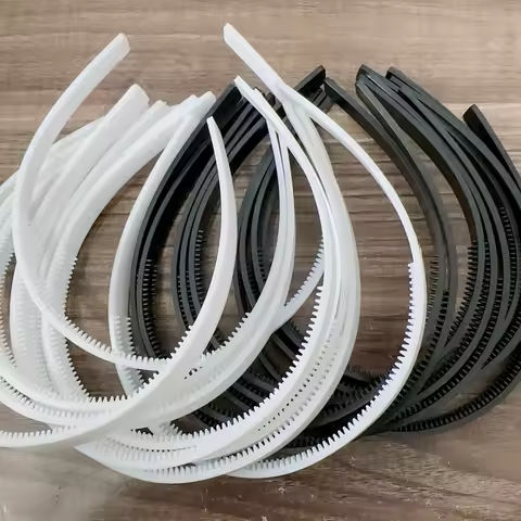 5pcs/lot 8mm/10mm Wide White Black Teeth Hairbands Girls Plastic Headbands Lady Jewelry Findings Diy Tools Hair Accessories https://tinyurl.com/24xbgx35
